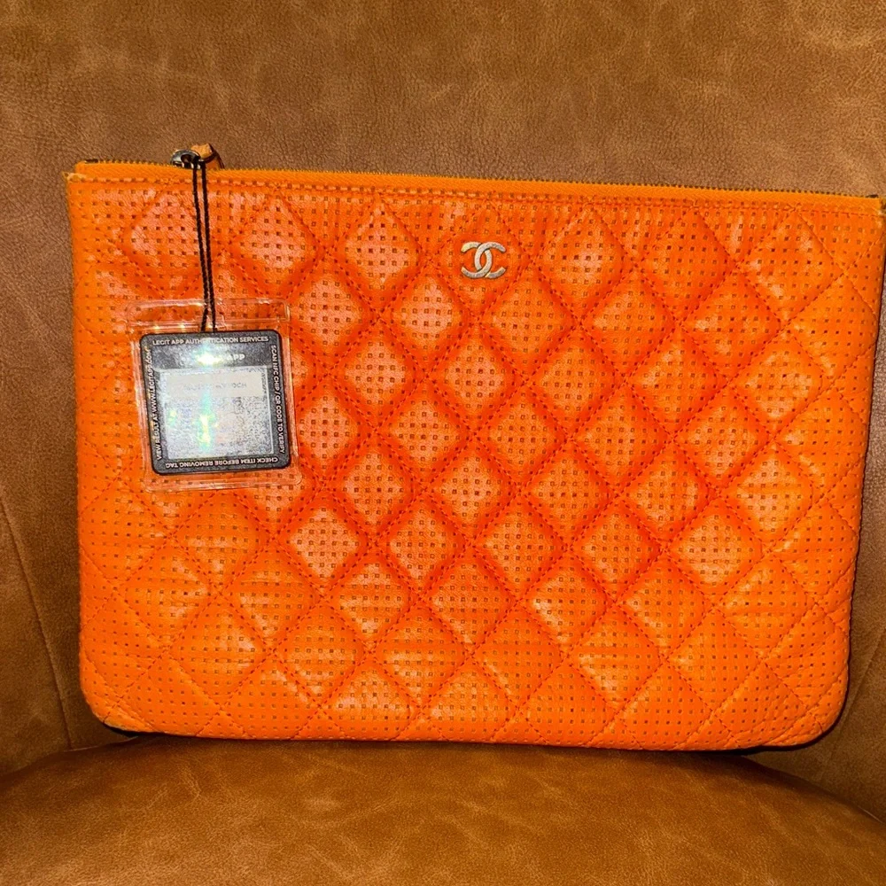 CHANEL this item