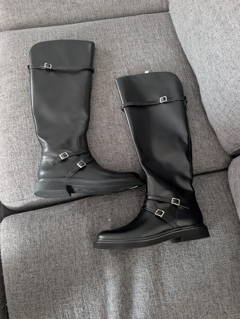 Franco Sarto sleek black