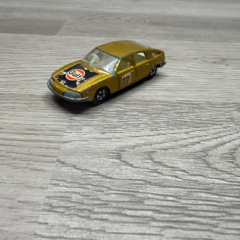 VTG 1969 Matchbox Lesney No 56 BMC 1800 Pininfarina Superfast Series Gold