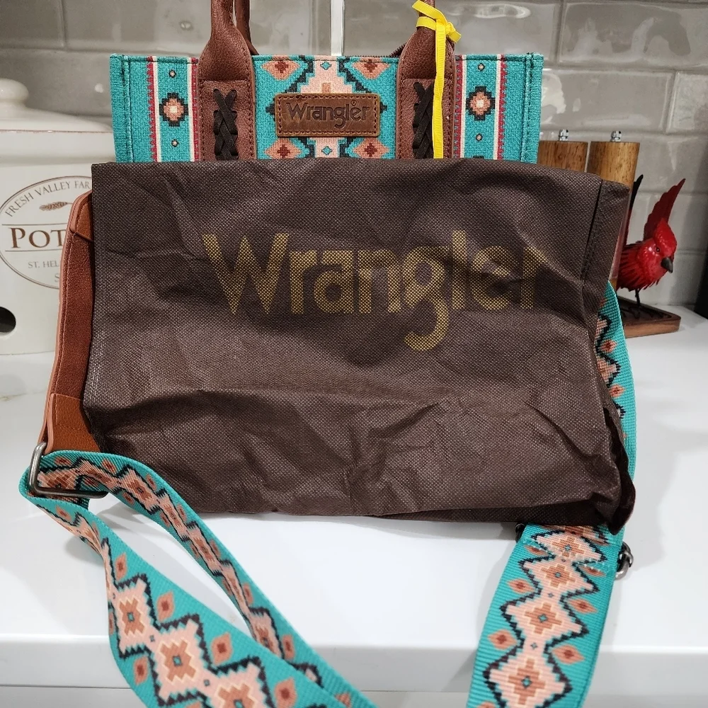 Wrangler chic satchel
