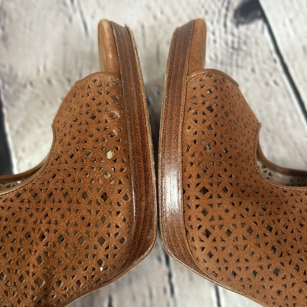 Tory Burch tory burch