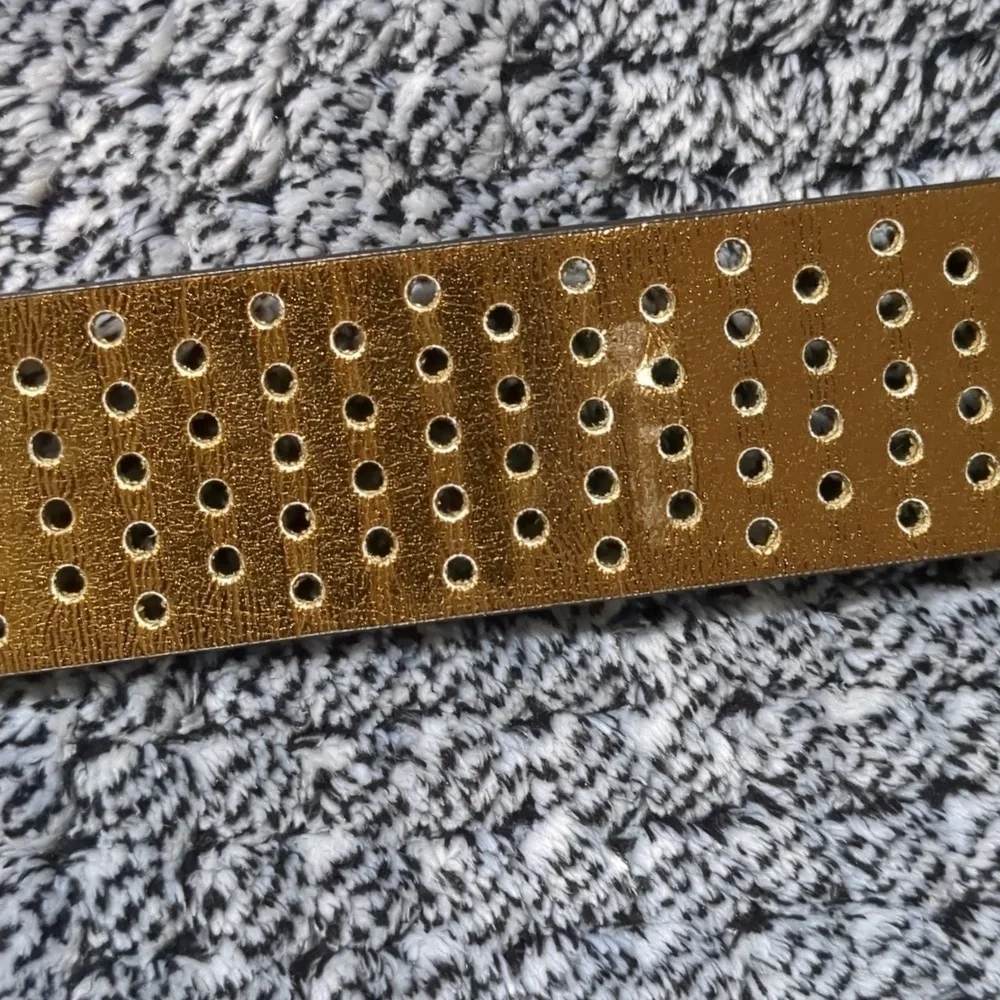 Michael Kors tag belt