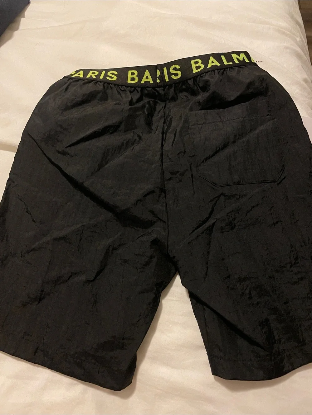 Balmain leg yellow down