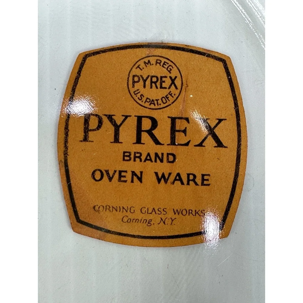 Pyrex vintage brand