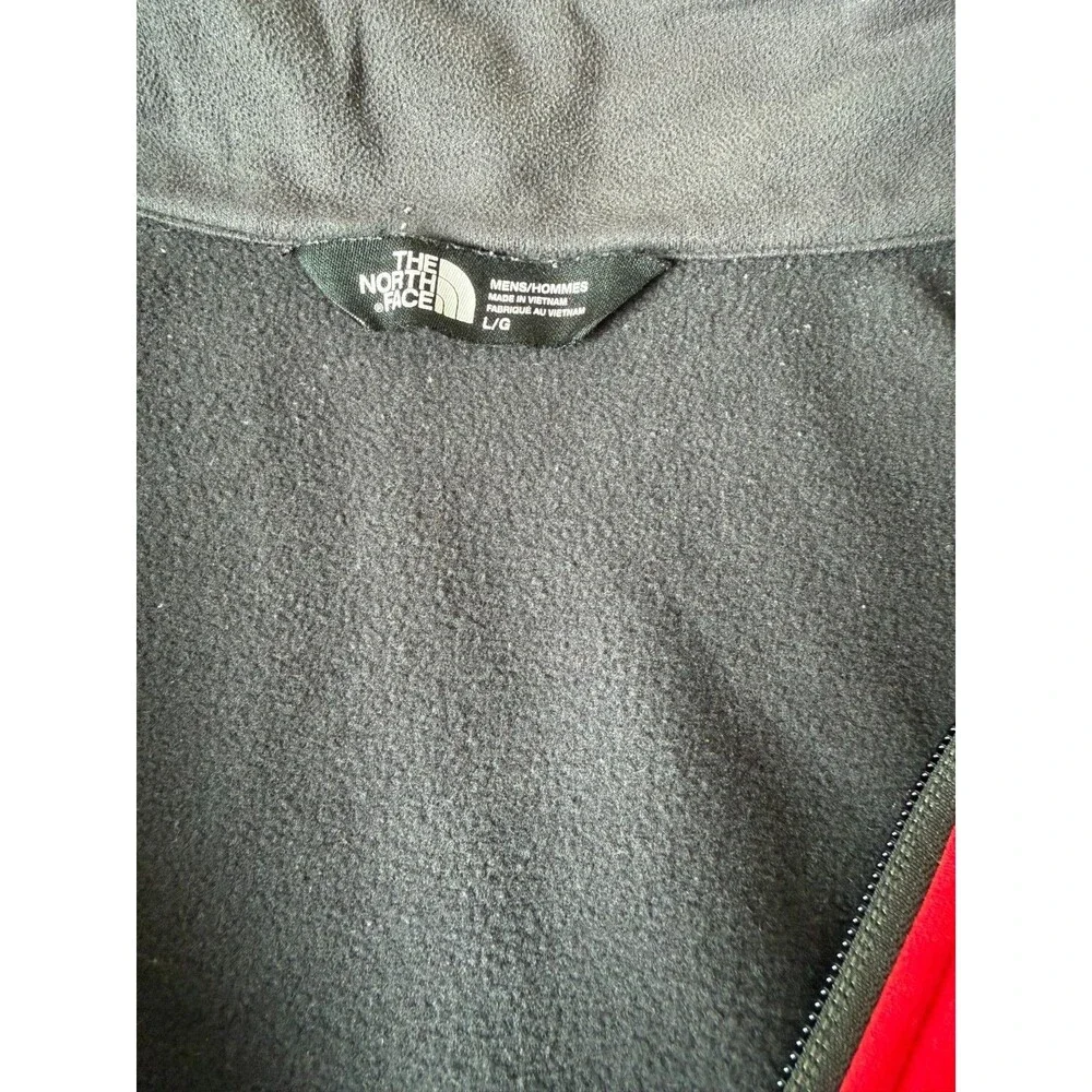The North Face classic north