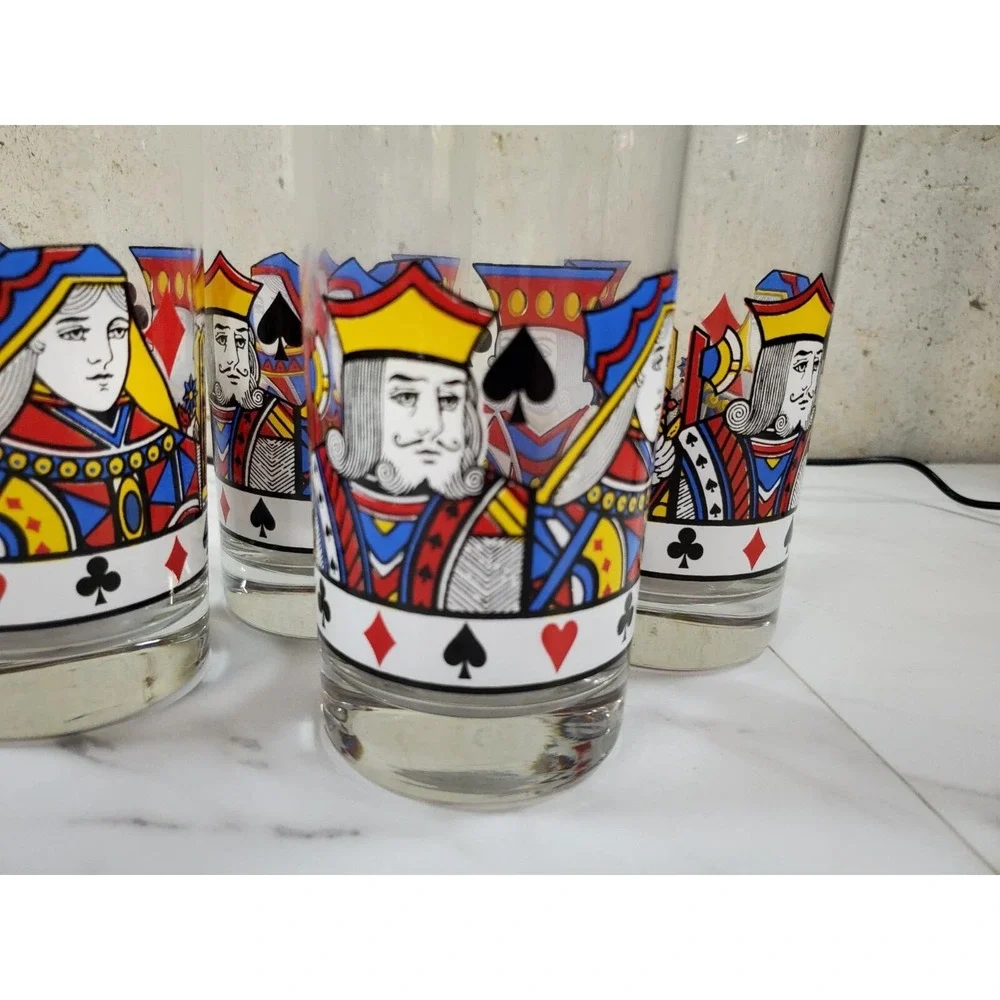 Libbey poker playing