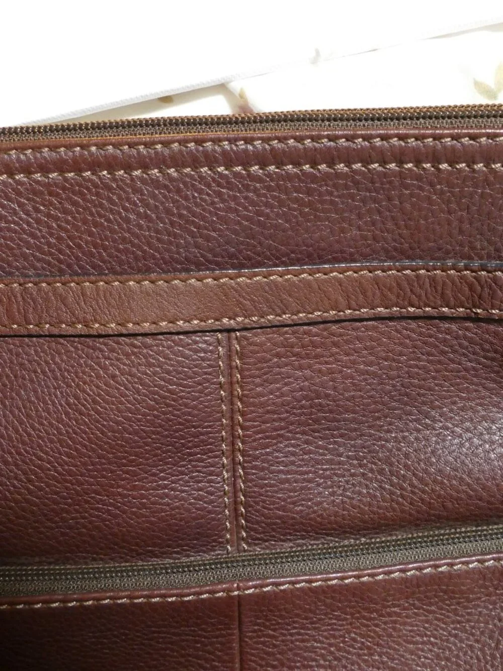 Fossil morgan traveler