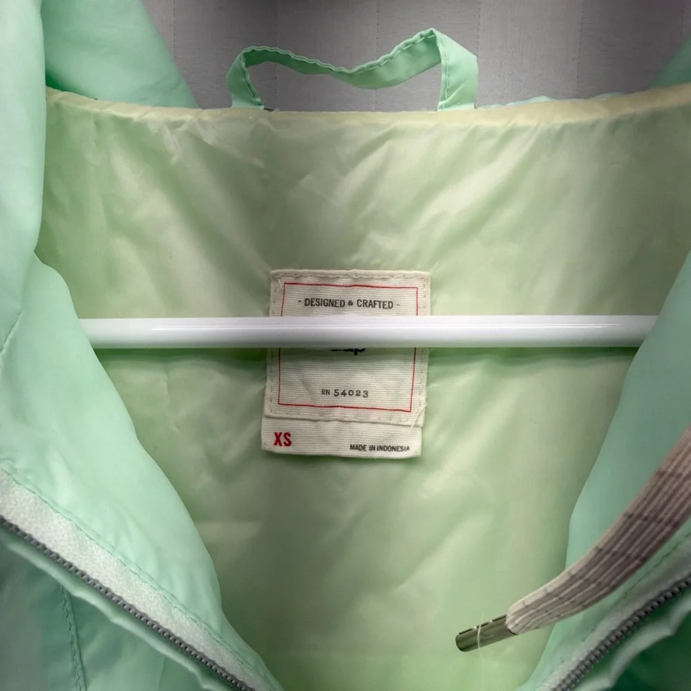 GAP lightweight mint