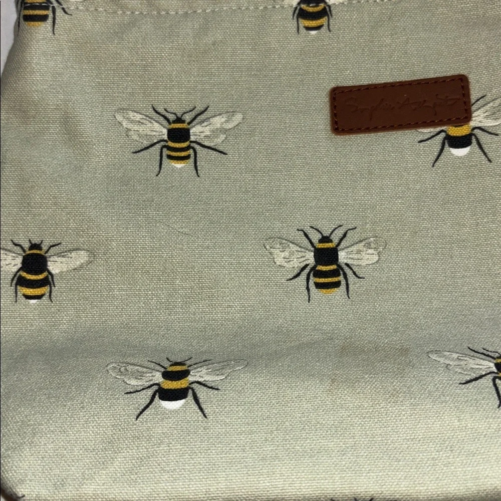 SOPHIA ALLPORT fun whimsical