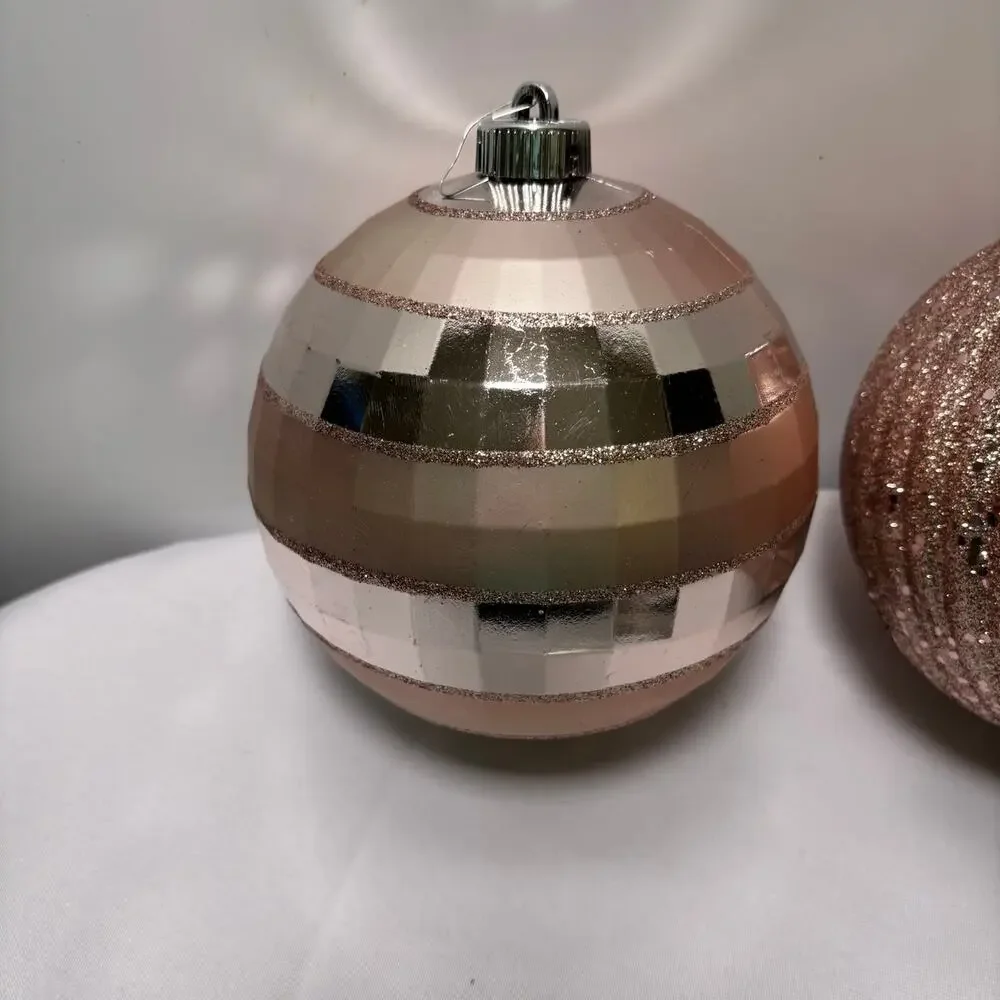 N/A christmas ball