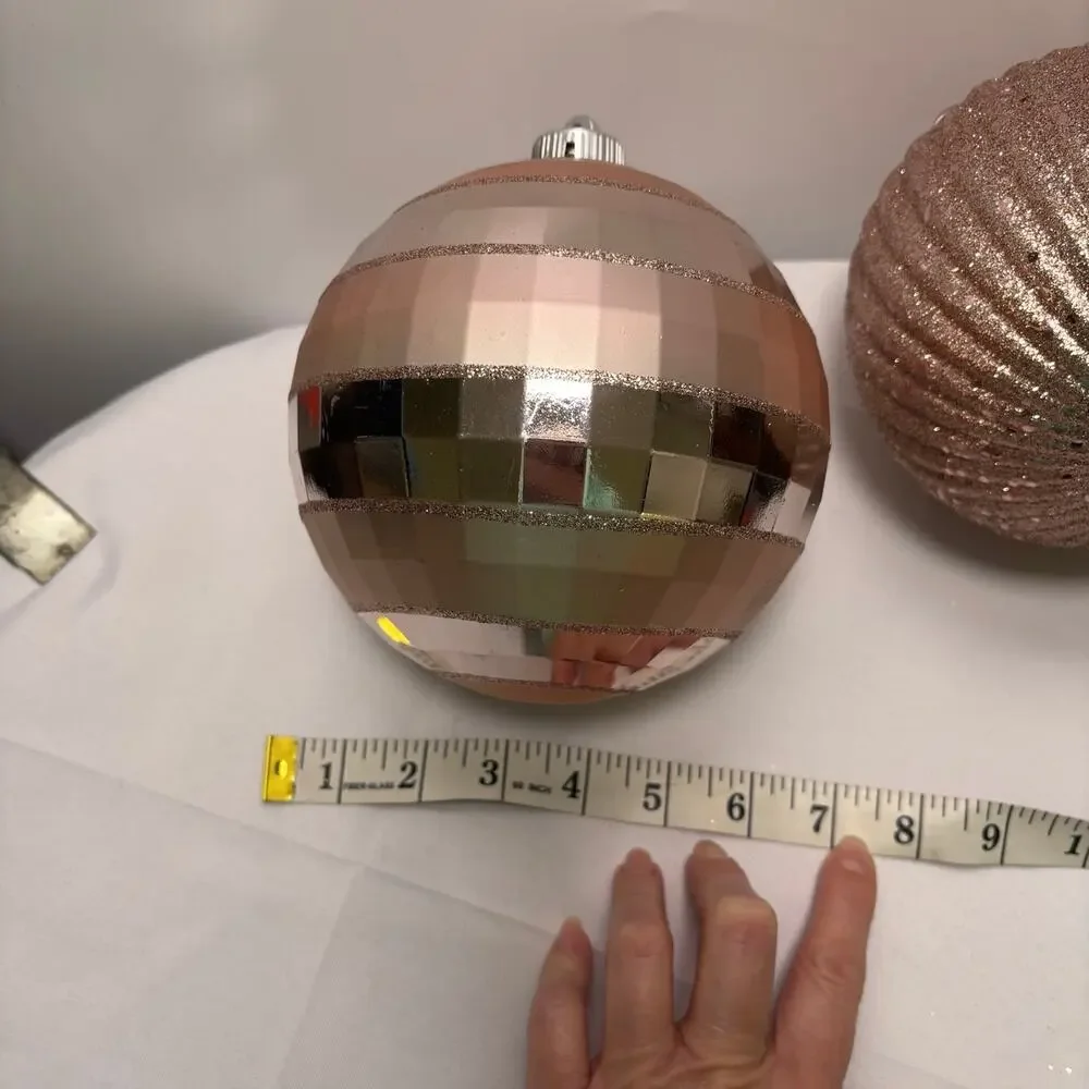 N/A christmas ball