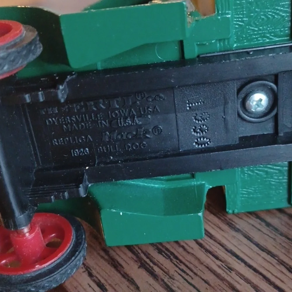 ERTL Bank Lot (set of 3) 1913 Model T Delivery, 1923 Bulldog, 1950 Panel