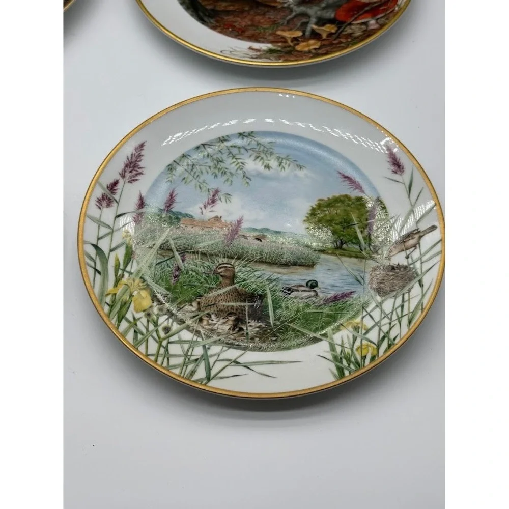 Franklin Porcelain set four