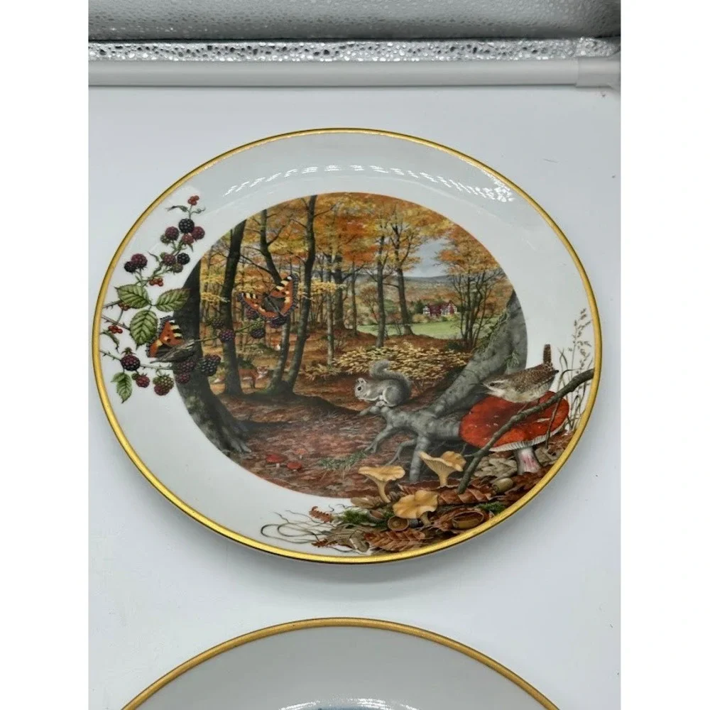 Franklin Porcelain set four