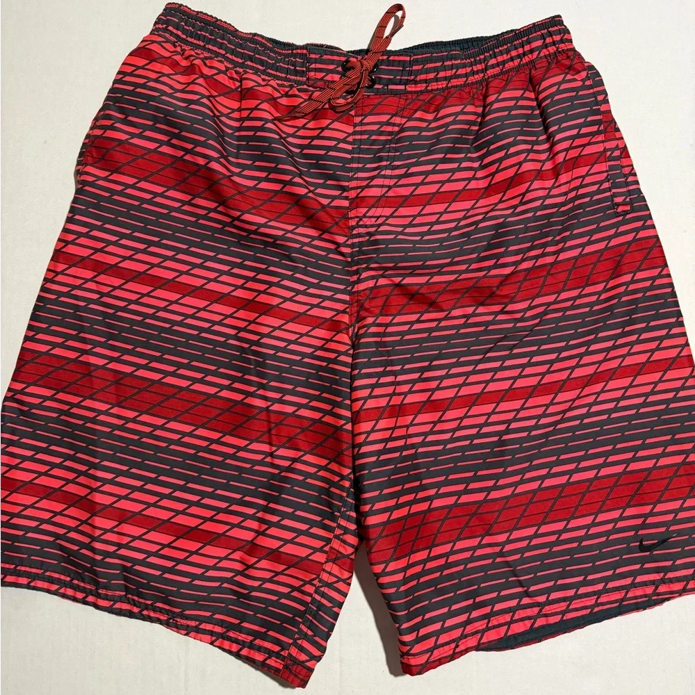 nike red and‎ black swim trunks shorts, drawstring, pockets, men's xl