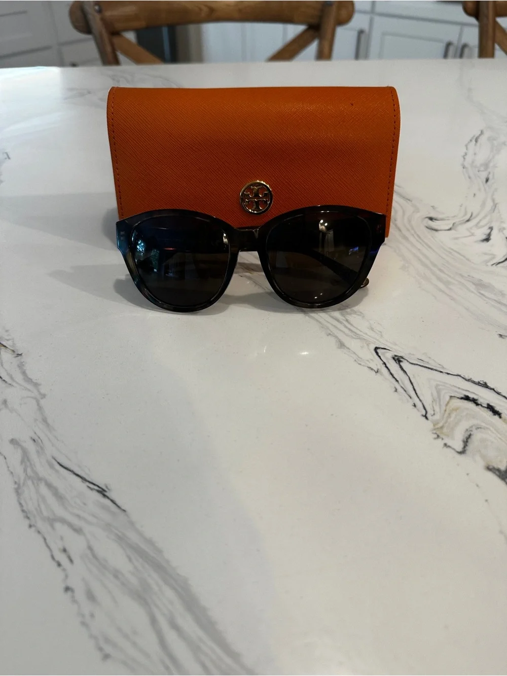 Tory Burch Black Tortoiseshell Sunglasses with Orange Logo Case