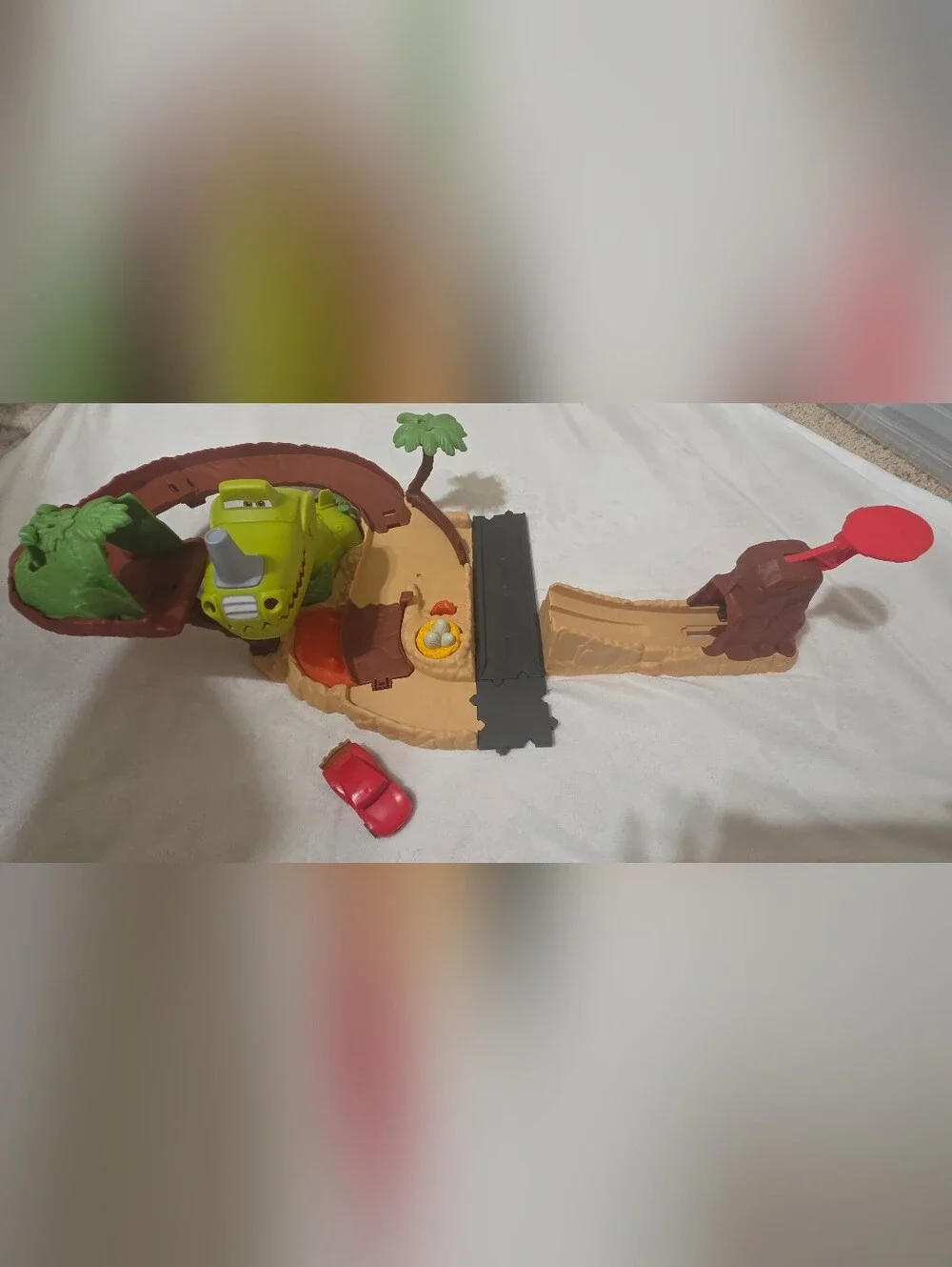 Mattel Disney Pixar Cars,  Dinosaur Playground Playset with Lightning Mcqueen