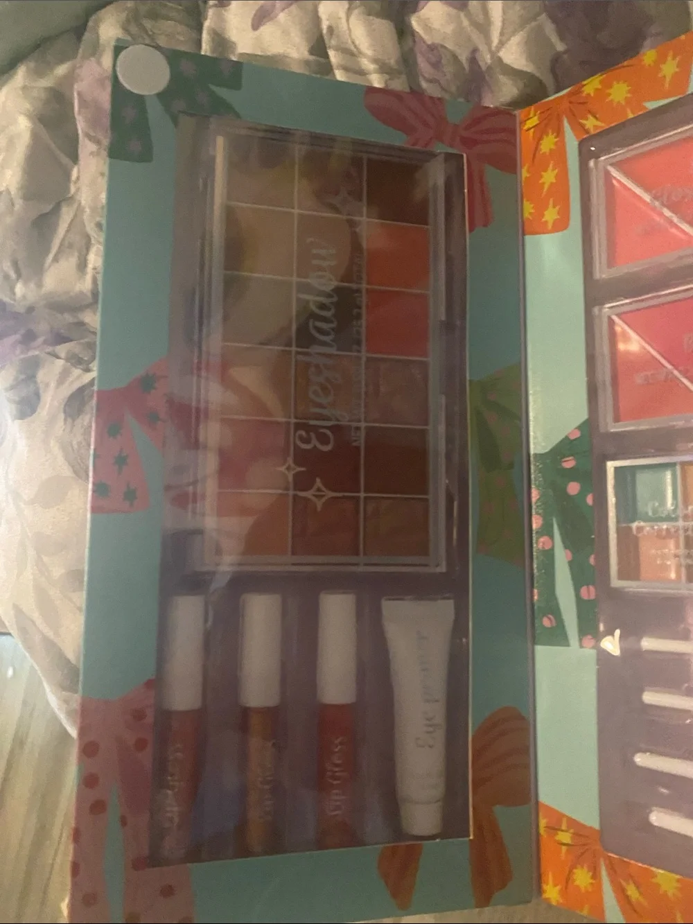 Takbo complete makeup
