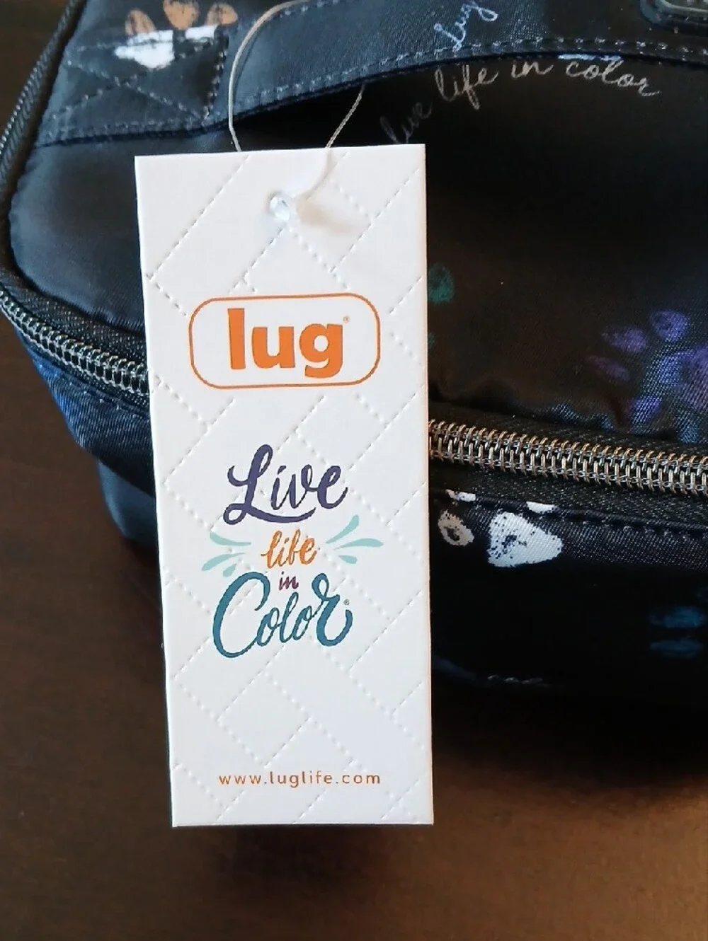 lug portable cosmetic