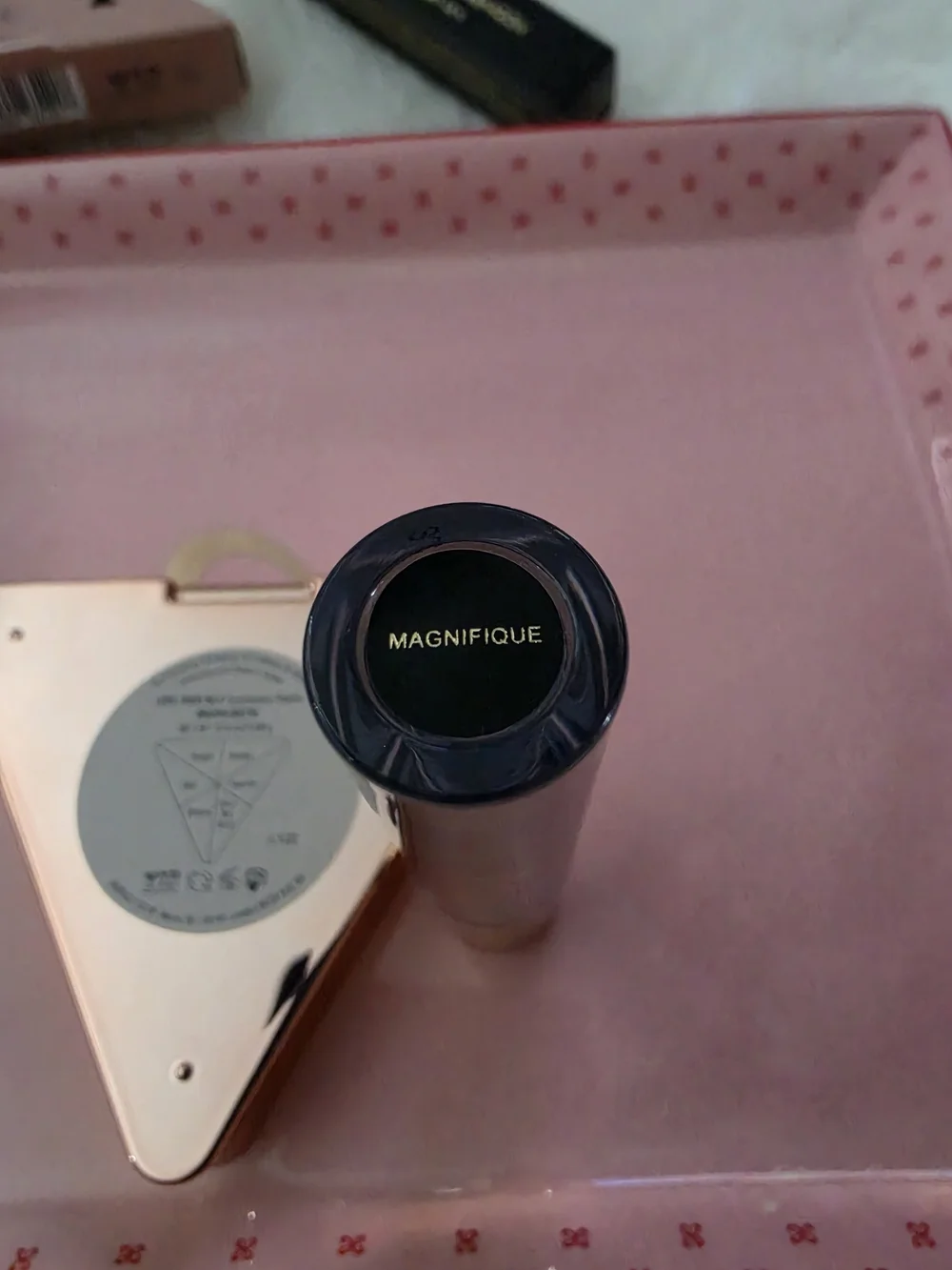 lys Beauty & Mischo Beauty this eyeshadow