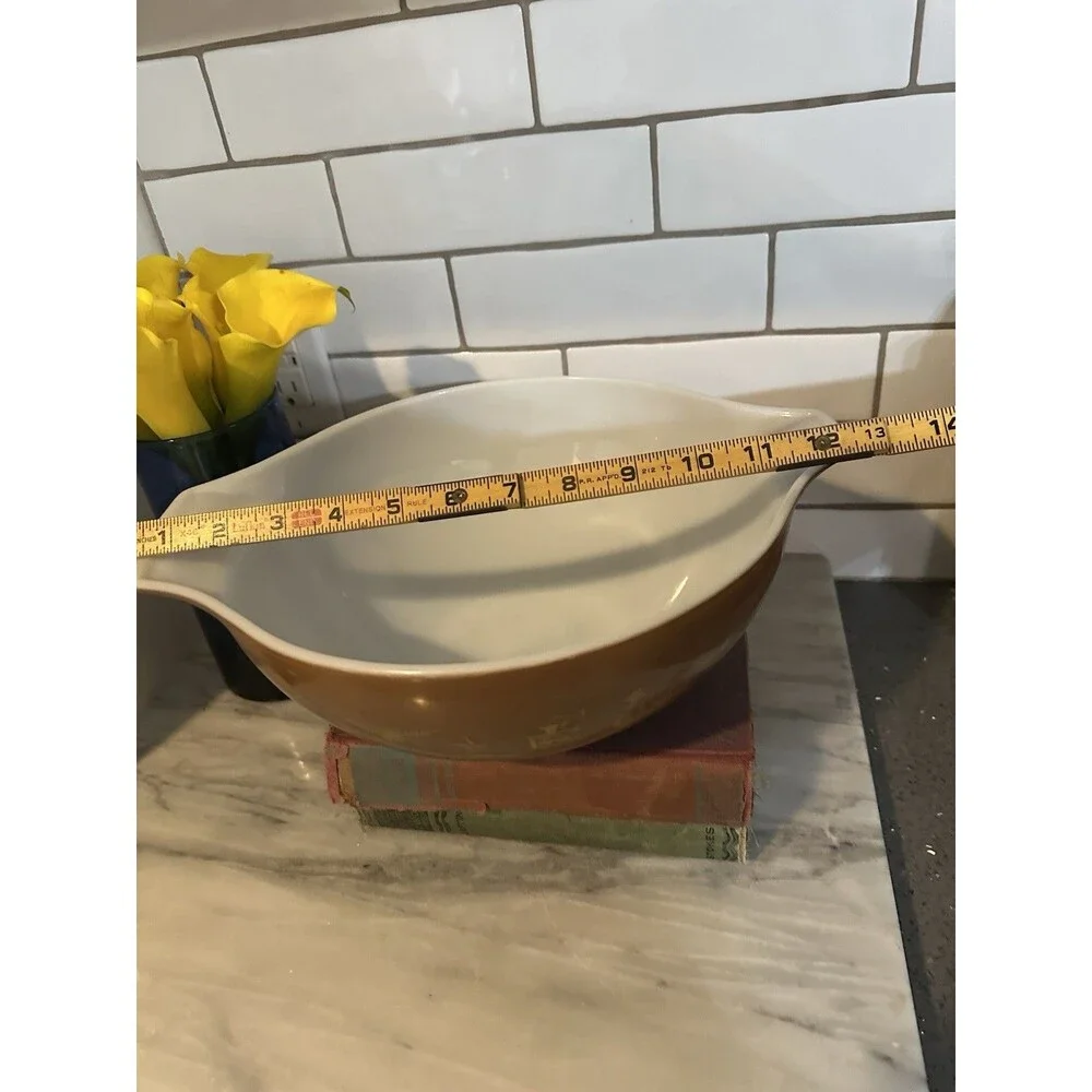 Pyrex vintage early