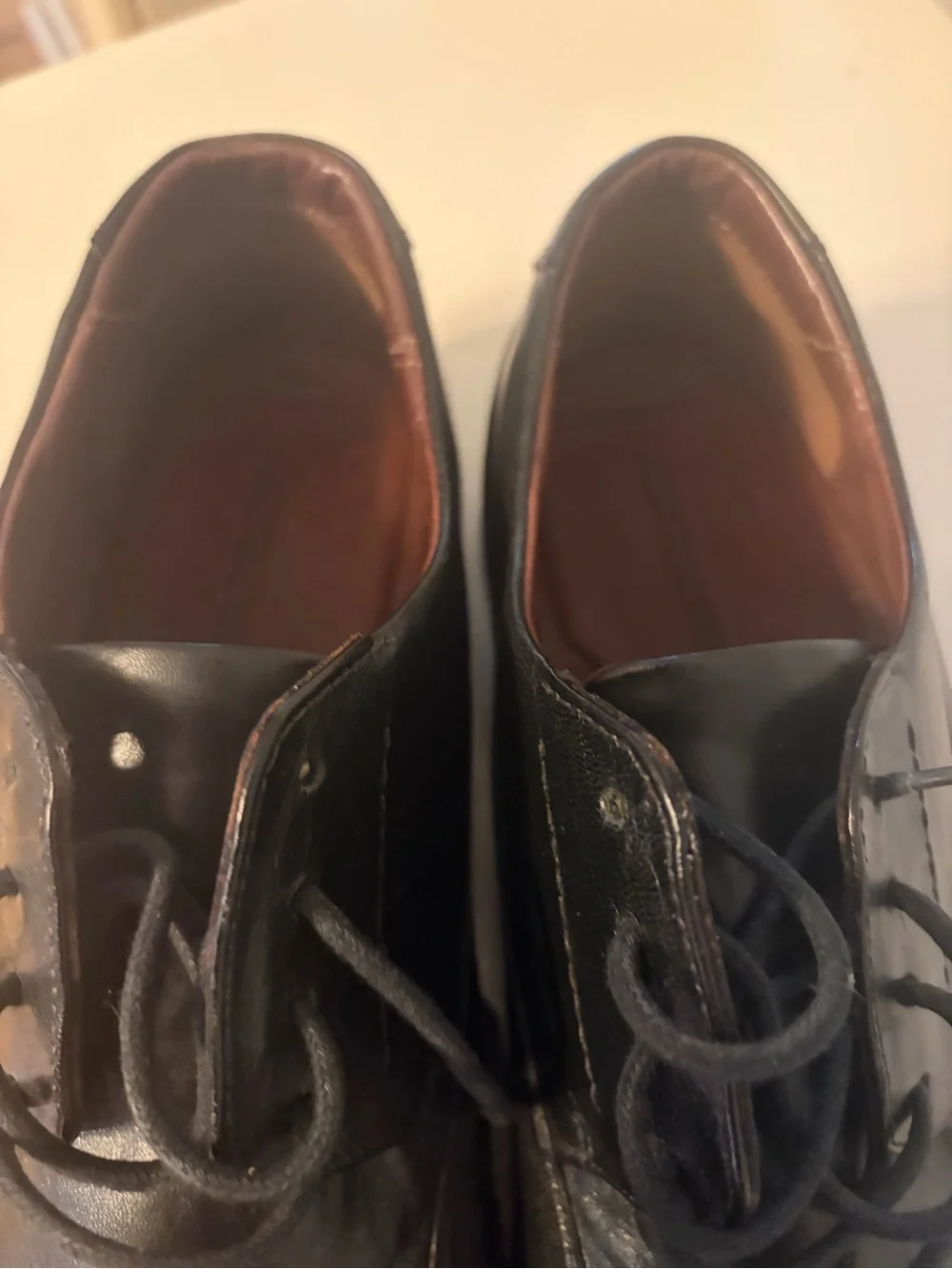 Johnston & Murphy lace secure adds