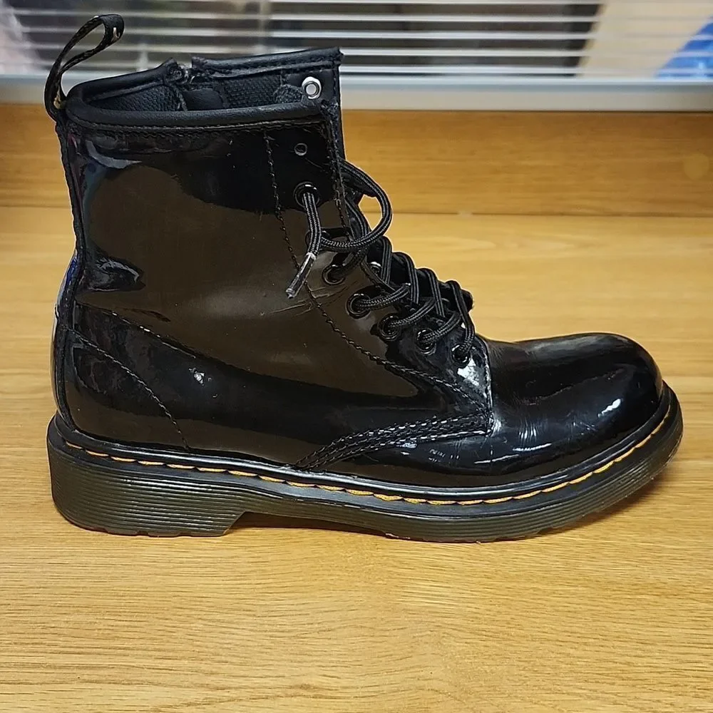 Dr. Martens doc martens