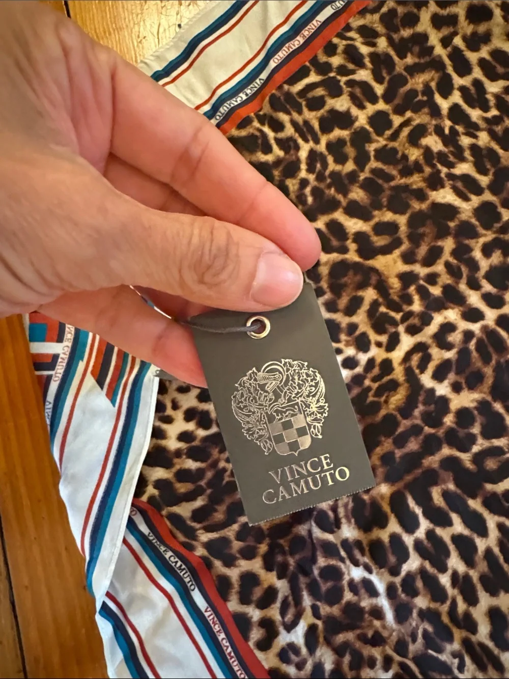 Vince Camuto silky square