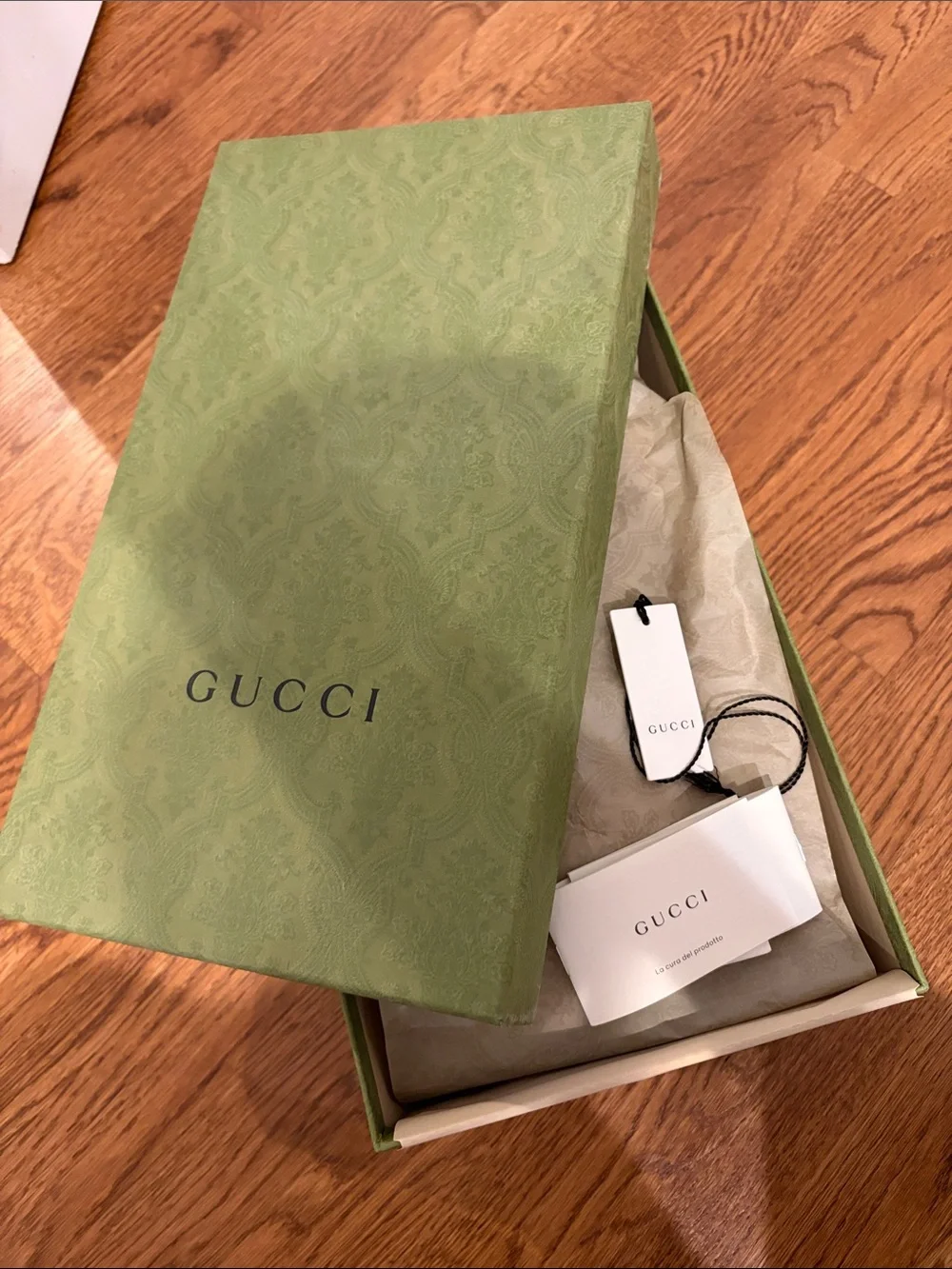 Gucci authentic slides