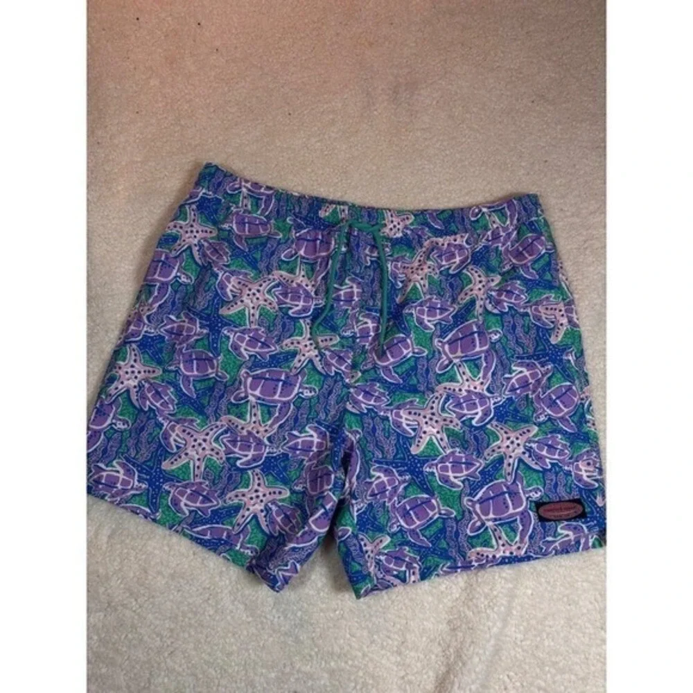 Vineyard Vines country turtles