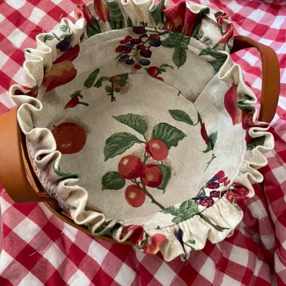 Longaberger vtg 1999