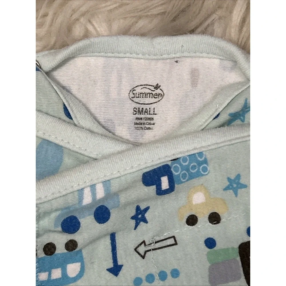 SwaddleMe swaddle me