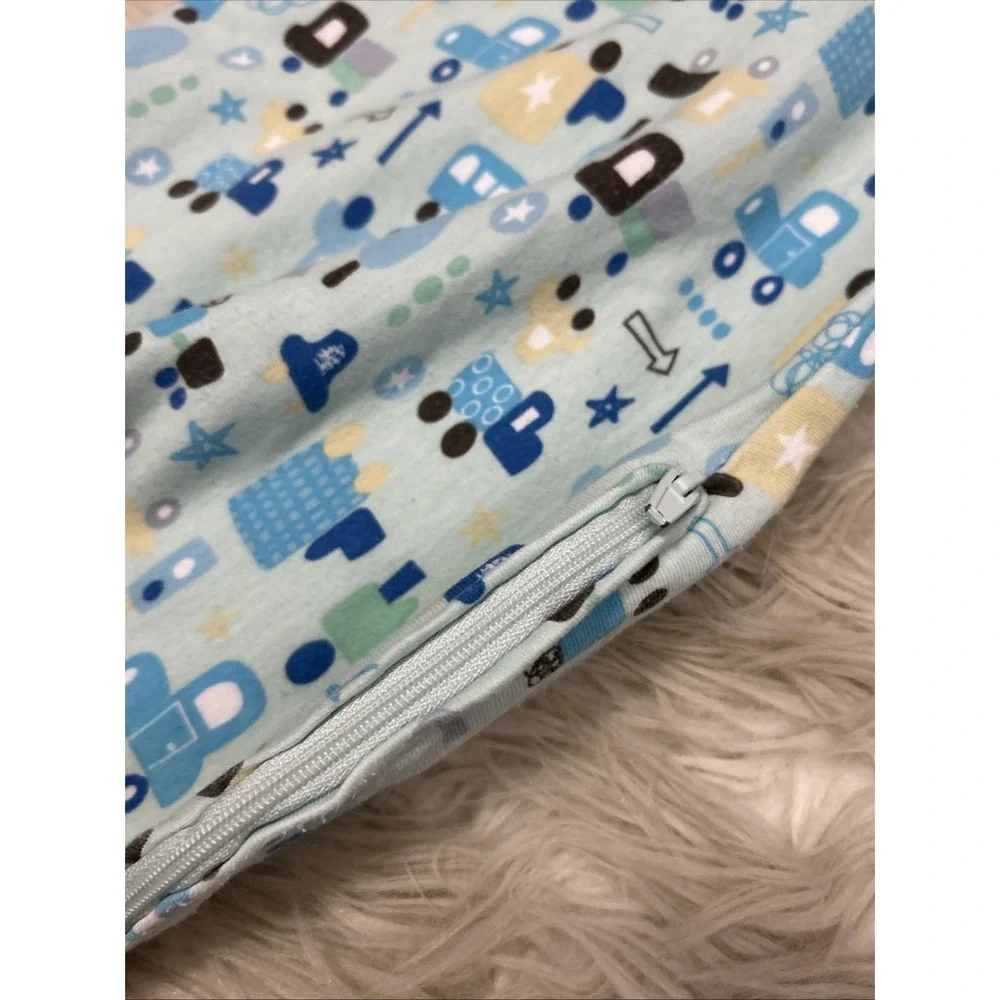 SwaddleMe swaddle me