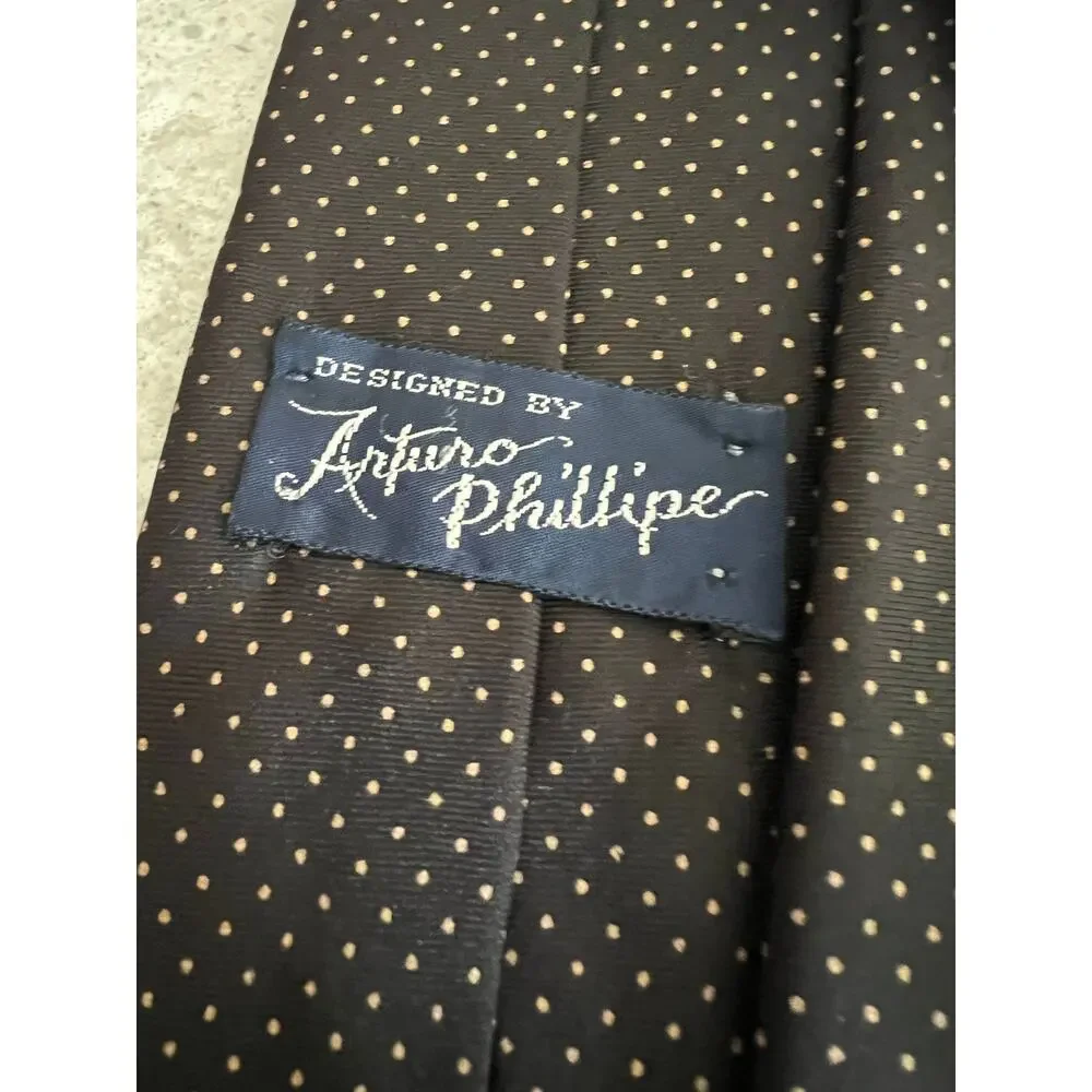 Arturo Phillipe arturo phillipe