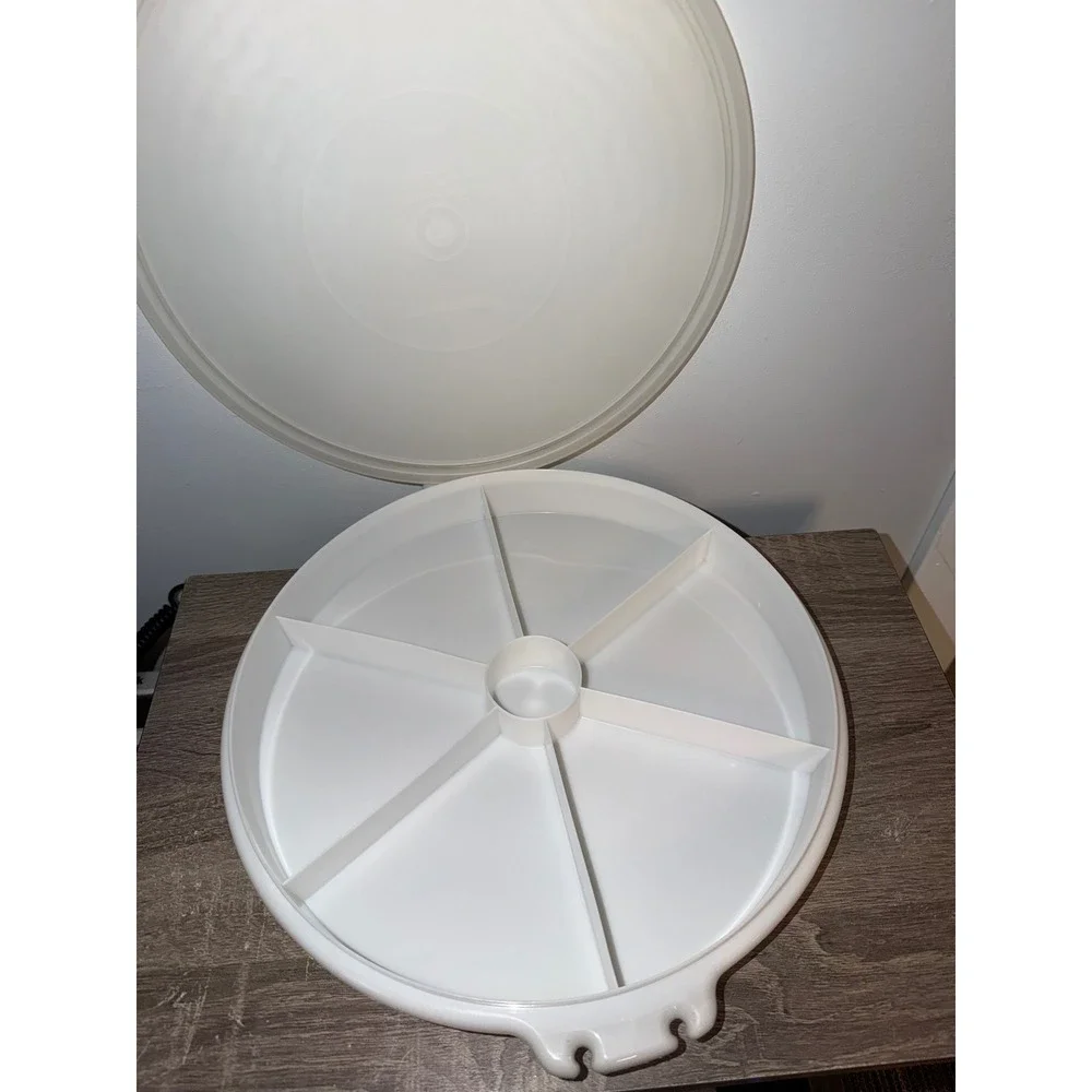 Tupperware vintage serving