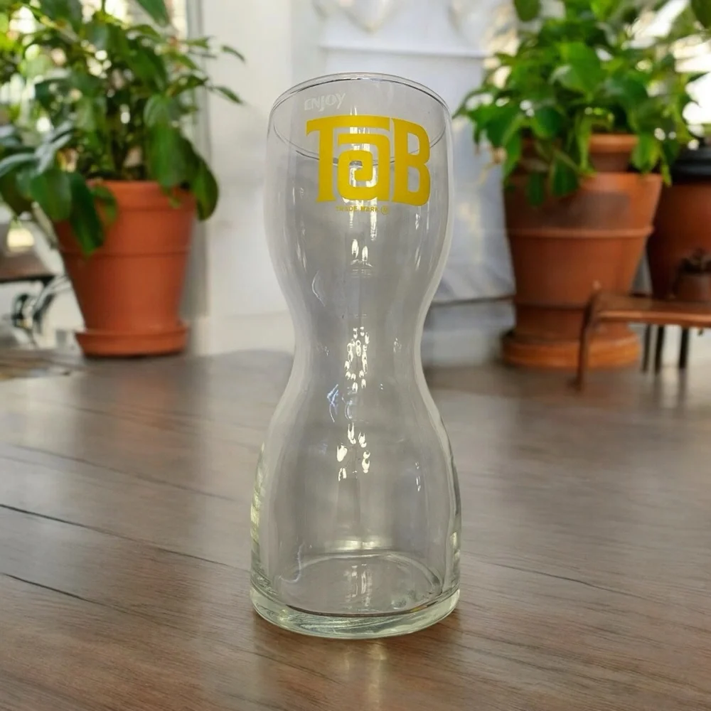 Tab vintage 1970s