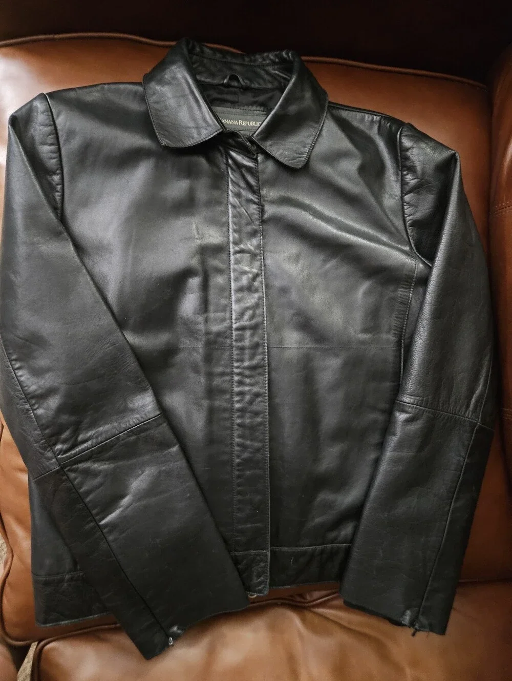 Banana Republic Men’s Black Leather Bomber With Harley Davidson Patch Small