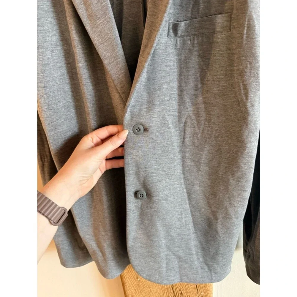 NWOT Men’s Vuori Vail Blazer - Heather Gray - Size Large
