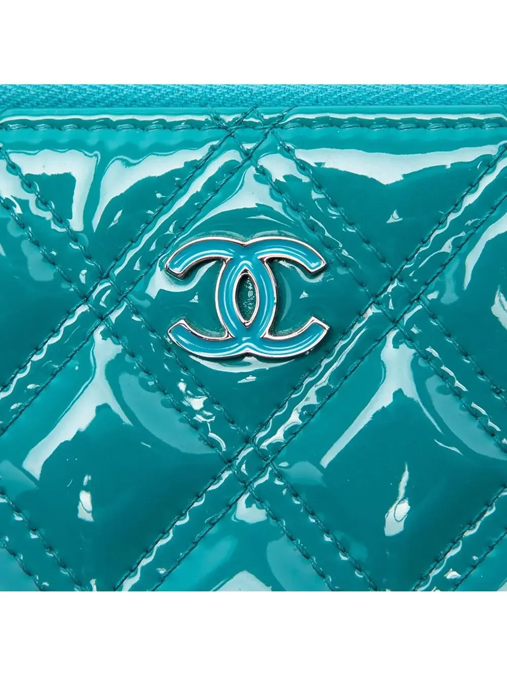 Chanel Medium Quilted Patent O Case #305768C83B