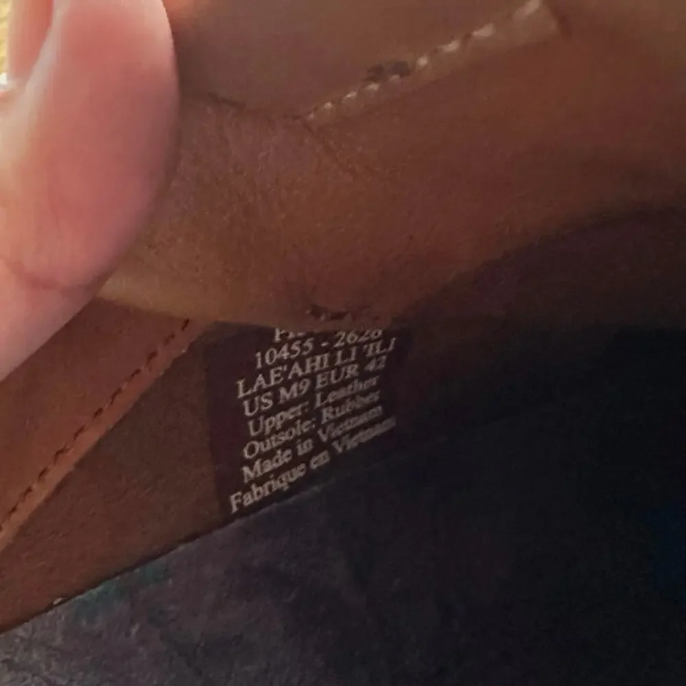OluKai sleek lae‘ahi
