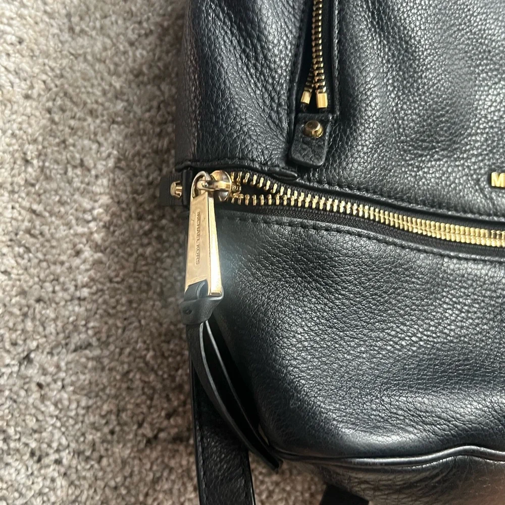 Michael Kors stylish black