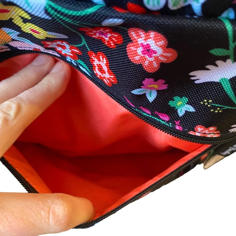 Vera Bradley large vera