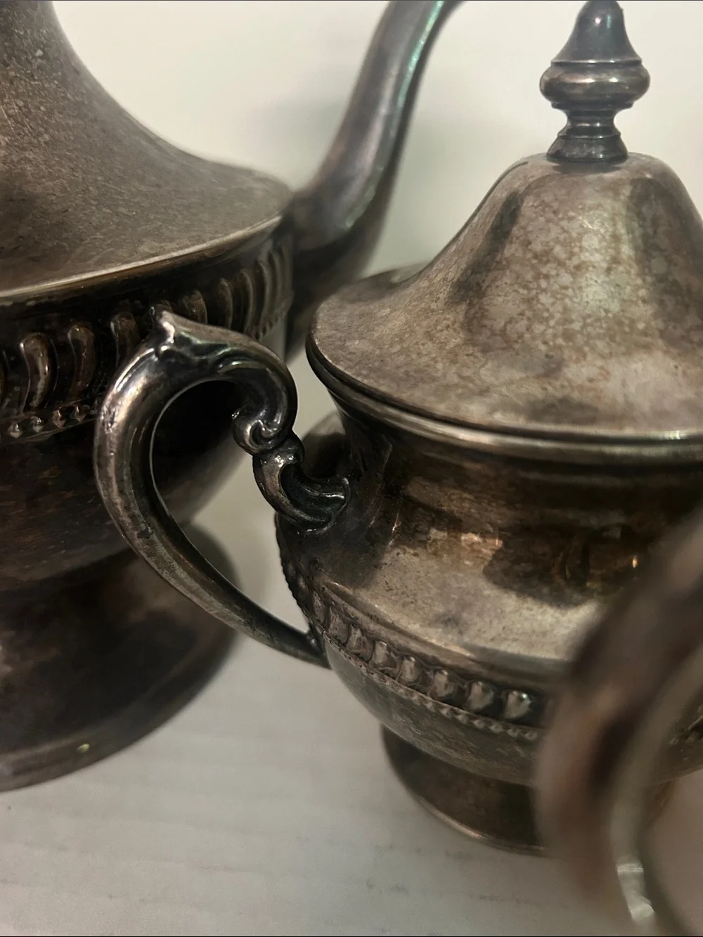 N/A ornate three teapot
