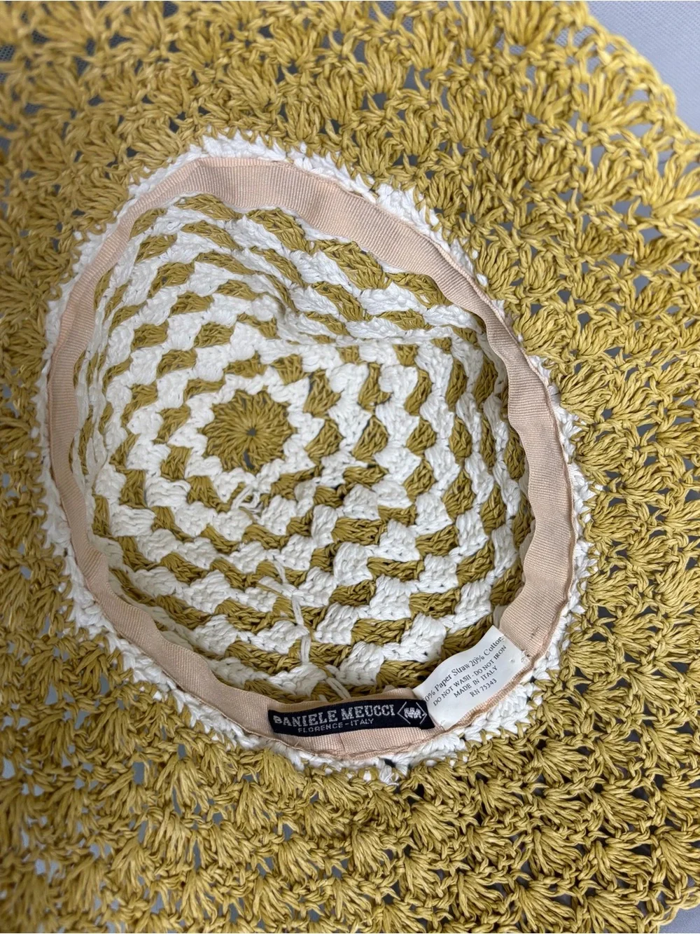 Daniele Meucci handcrafted crocheted