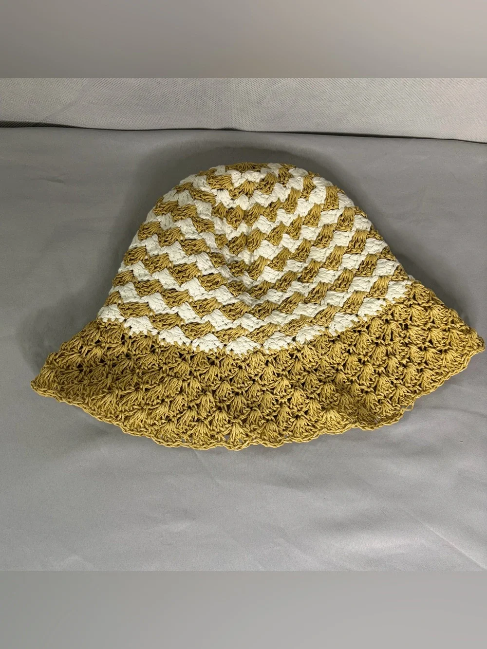 Daniele Meucci handcrafted crocheted