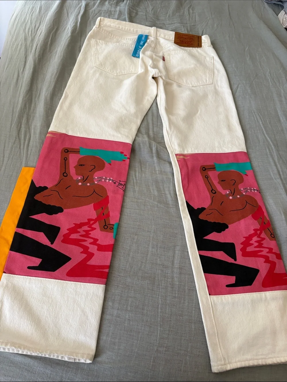Levis white levi