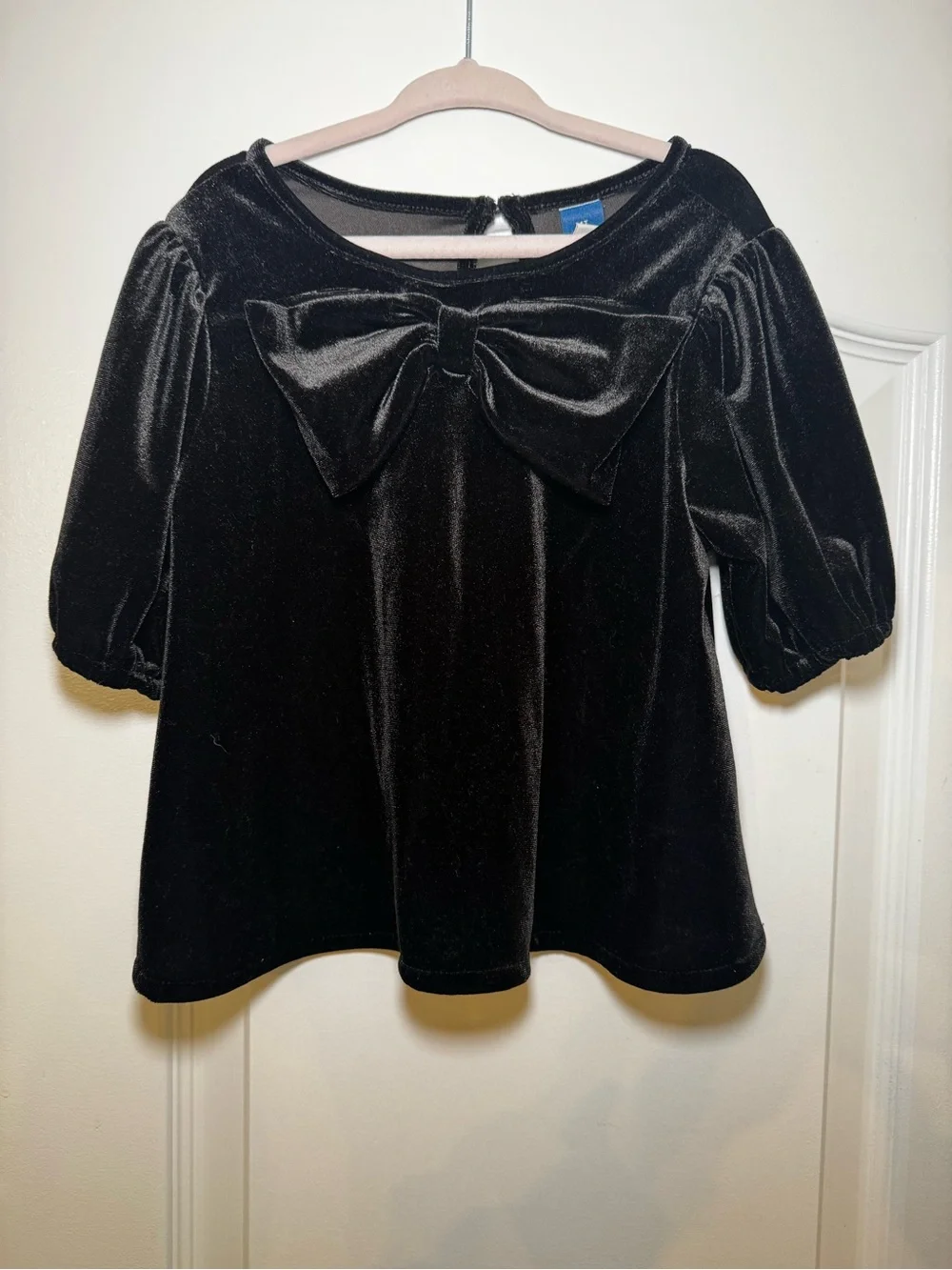 Old Navy Toddler Girl’s 4T Black Velvet Puff Sleeve Bow Pullover Blouse
