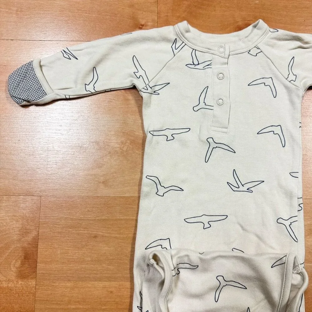 Goumi unisex baby