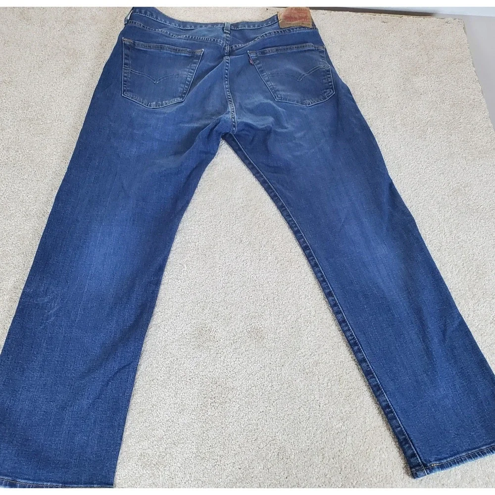 Levis very good
