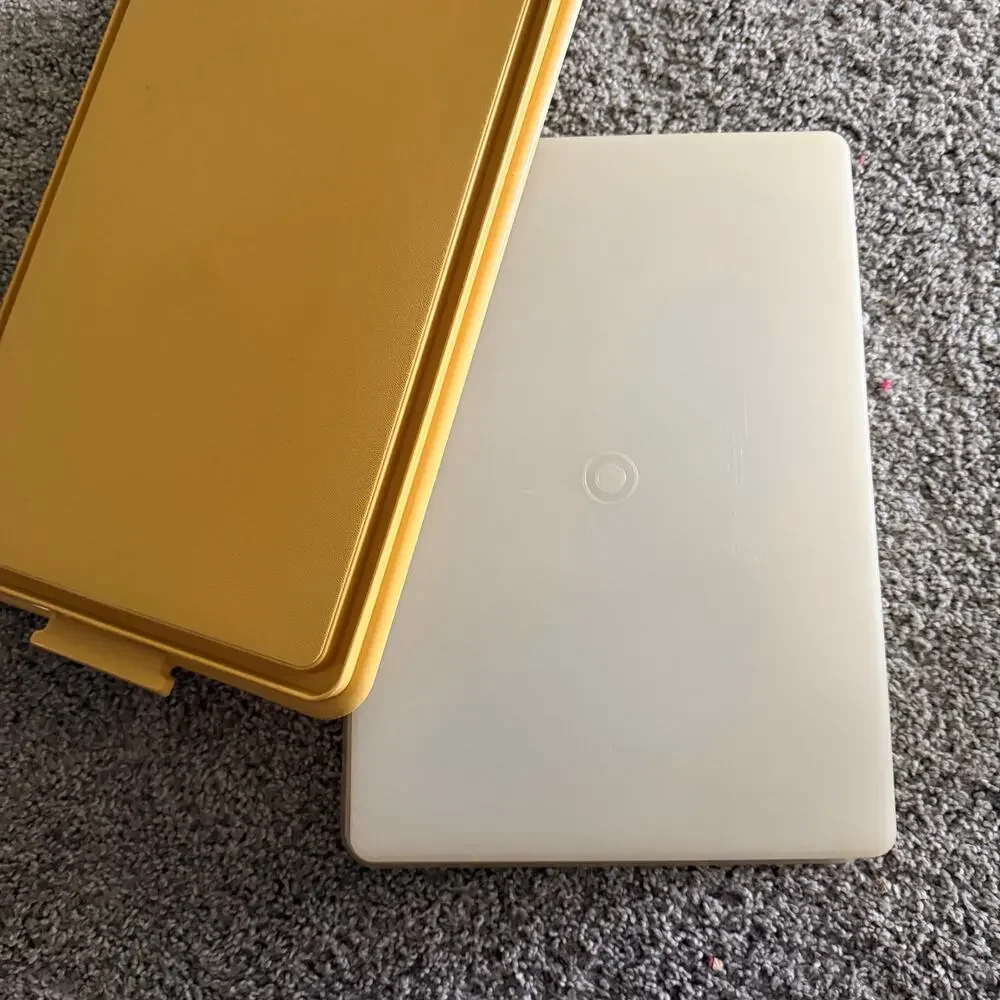 Tupperware vintage rectangle